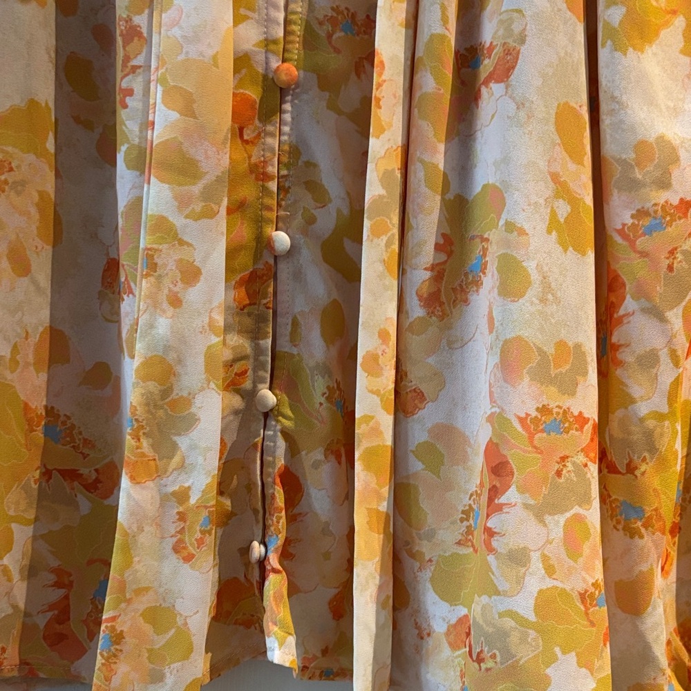 Flying Tomato Beautiful ~Yellow Floral Button-Down Flowy Blouse Gathered Sleeves - Picture 4 of 4